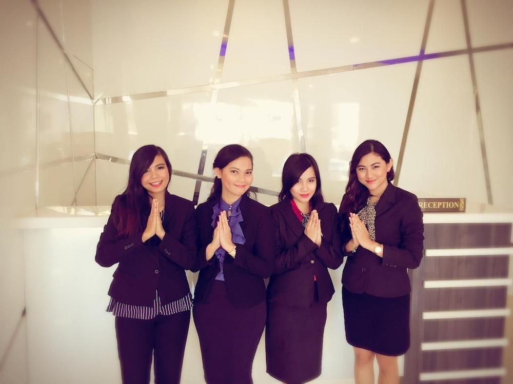 Os Hotel Airport Batam מראה חיצוני תמונה