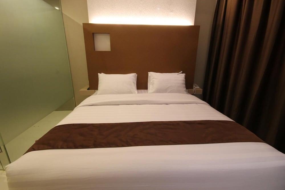 Os Hotel Airport Batam מראה חיצוני תמונה