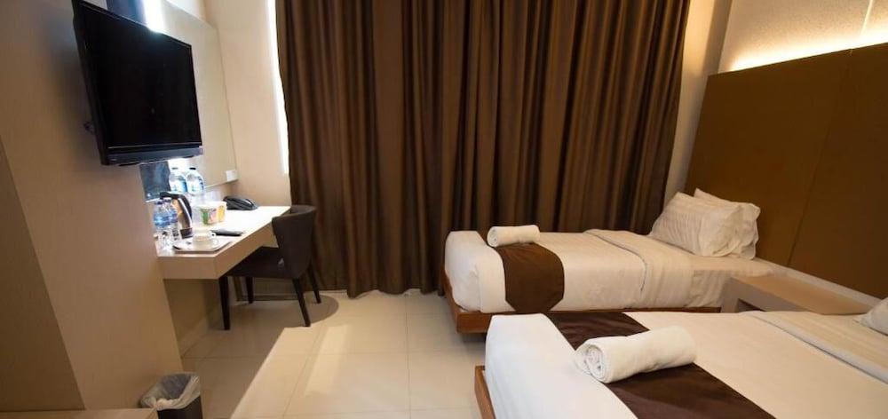 Os Hotel Airport Batam מראה חיצוני תמונה